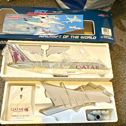 Sky marks qatar airways airbus - marks,
