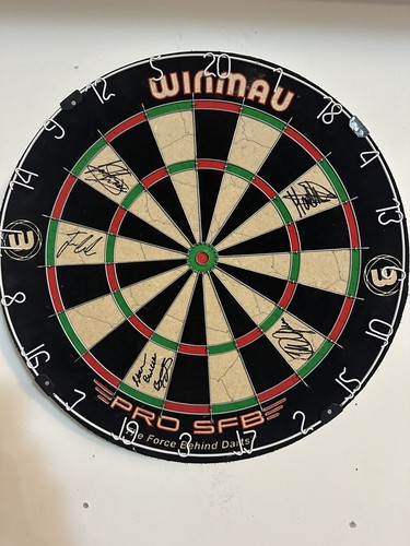 Winmau dart board signed - winmau,