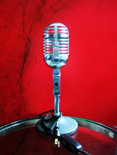 Vintage 1940s electro - electro, voice