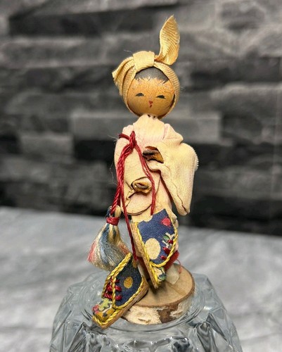 Rare unique japanese girl doll - unique,
