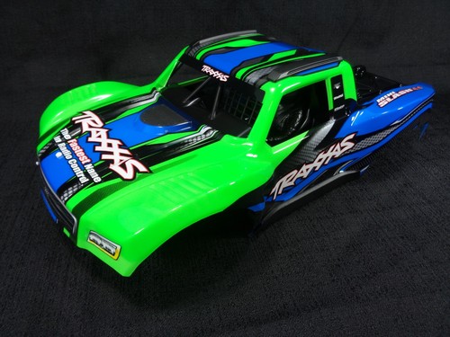 Traxxas mini slash 4x4 - traxxas, factory