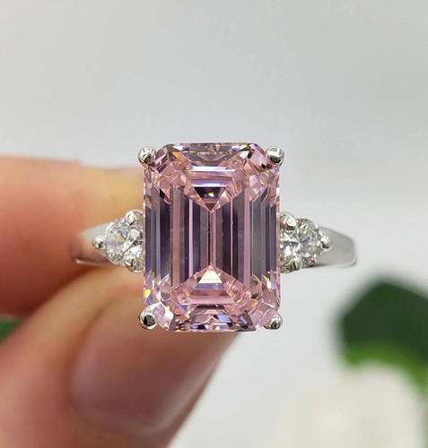 Emerald cut natural - cut,