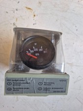 vdo oil temperature in black