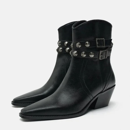 Nwt 149 zara genuine - $149,