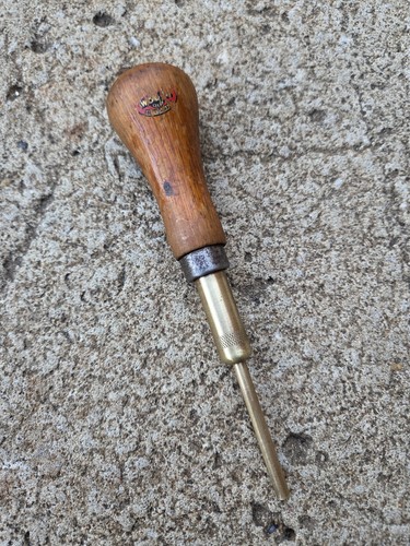 Vintage woden pushpin - pushpin, 1