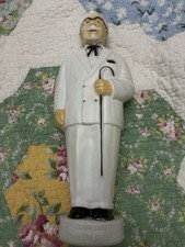 VINTAGE PLASTIC PIGGY BANK