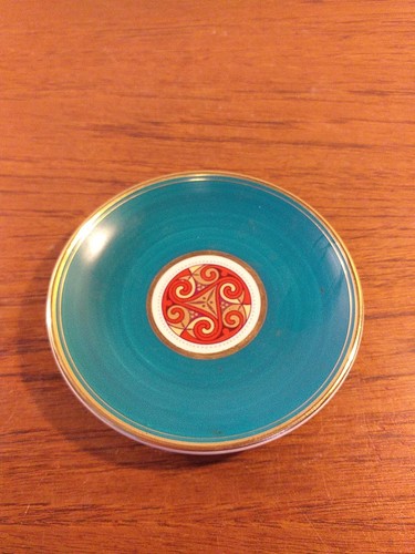 Vintage arklow pottery - vintage, pin