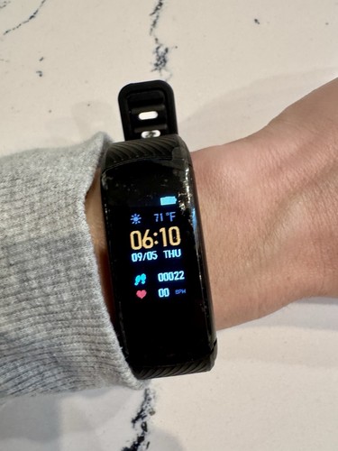 Smart fitness tracker - smart, –