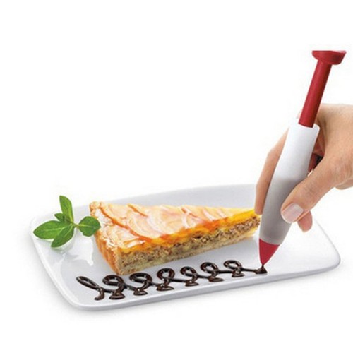 Fondant cake decorating mouth - cake,