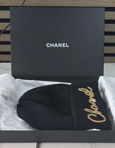 Chanel black cashmere beanie - chanel,