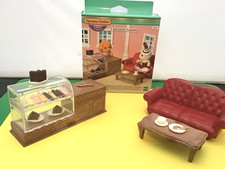 SYLVANIAN FAMILIES TOWN SERIES