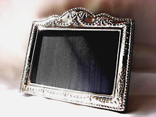 Pretty Finest 999 Quality Hallmarked Silver London & Britannia Marks Photo Frame