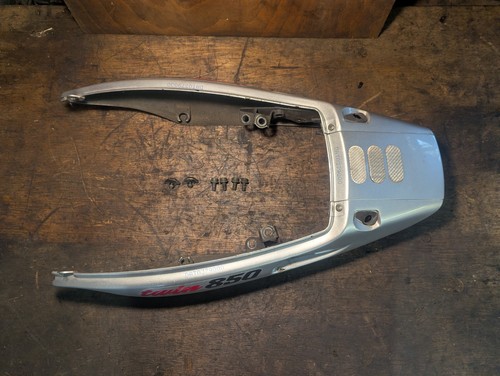 2001 yamaha tdm - 850, rear