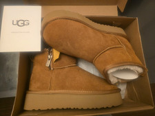 Ugg mini boots Size 4