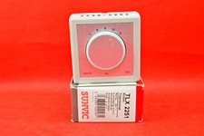 Sunvic TLX2251 Room Thermostat