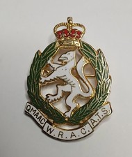 Vintage Queens Crown QMAAC