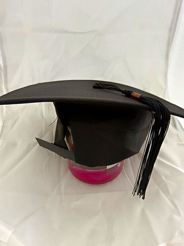 Black graduation mortarboard - black,