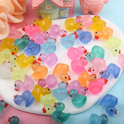 Tiny rubber ducks - tiny,