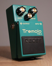 Boss TR-2 Tremolo Guitar Bass