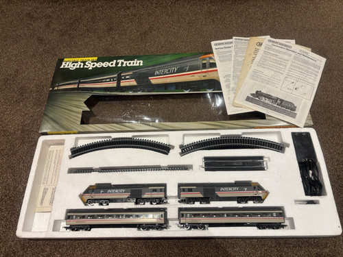 Hornby r693 hst - hornby, 4
