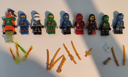 Ninjago lego figure bundle - 9,