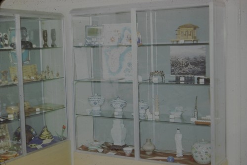 C1960 35mm slide museum - 35mm,
