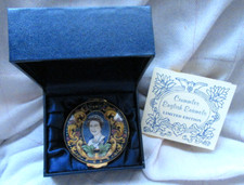 Crummles Enamels - Elizabeth