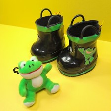 Build-A-Bear RARE Black & Green Frog Wellies Boots with Plush Frog Wristie