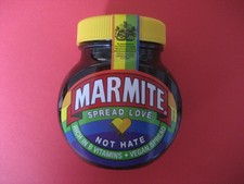 MARMITE SPREAD LOVE NOT HATE