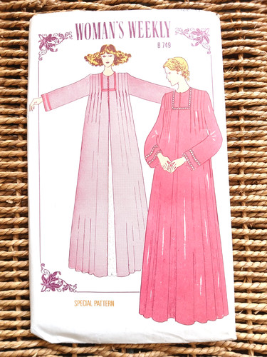 Vintage 1970s woman weekly - 1970s, woman's