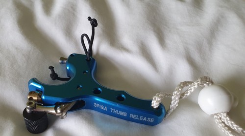 Spiga compound bow thumb - compound,