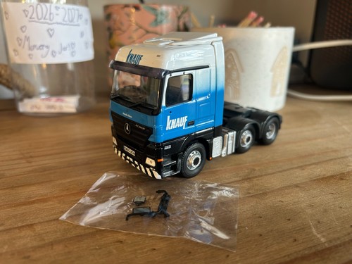 Corgi mercedes actros knauf - corgi,