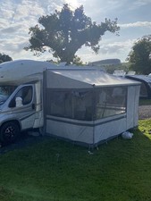 fiamma f45s privacy room Light Awning Large