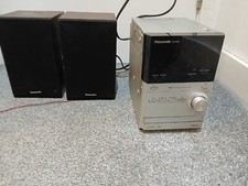 PANASONIC SA-PM5 STEREO - SILVER AND BLACK - AVERAGE USED CONDITION