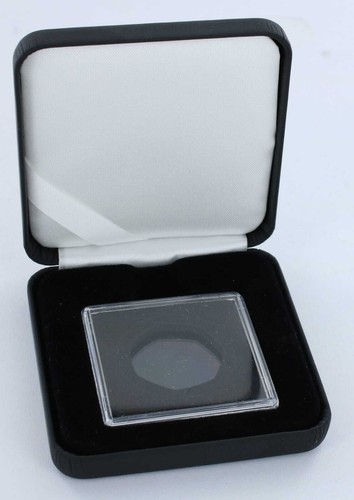 Deluxe display case for - deluxe, new