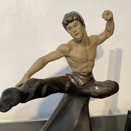 Bruce lee ceramic figurine - lee,