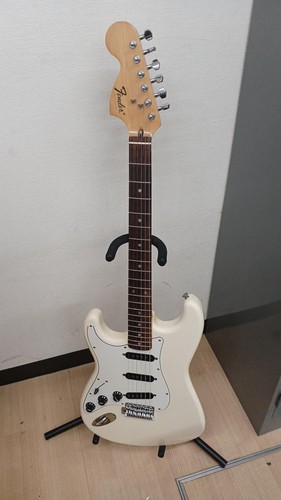 Fender japan stratocaster - fender,