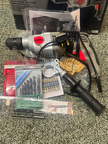 Wickes 1050w corded - wickes,