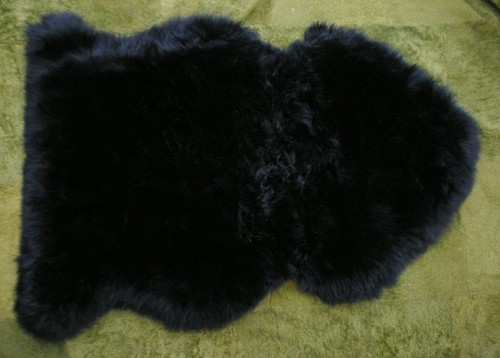 Large black 100 genuine - 100%,