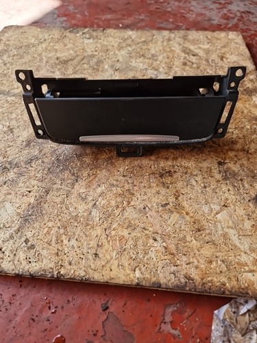 Ford mondeo mk4 ashtray front - mondeo,
