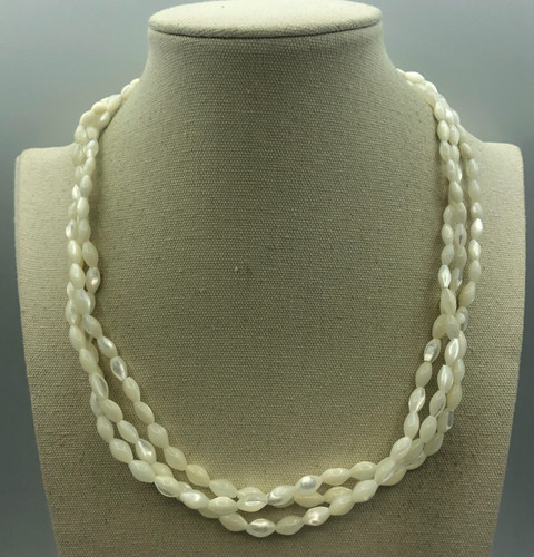 Vintage bead necklace - vintage,