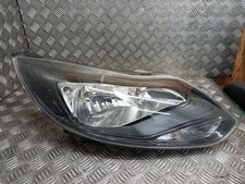 Ford Focus Mk3 Right Headlamp