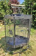 Indoor Liberta Alaska Corner Parrot Cage with Playgym Top