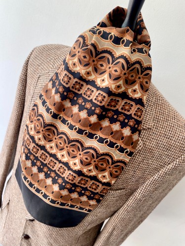 Vtg mens black gold stripe - vtg,