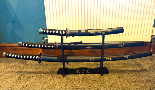 Tier katana sword - tier, display