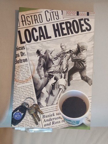 Astro city local heroes sc - local,