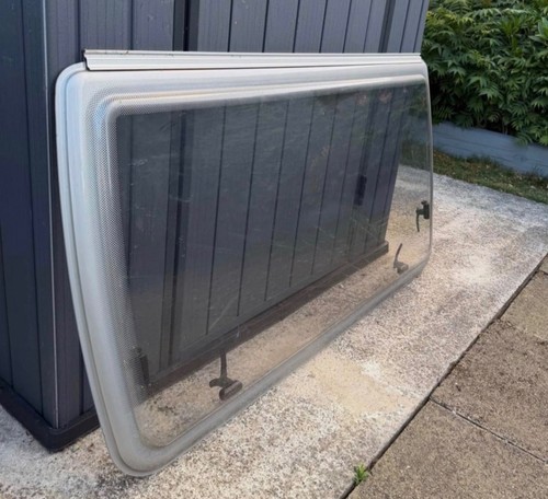Two windows caravan bailey - two,