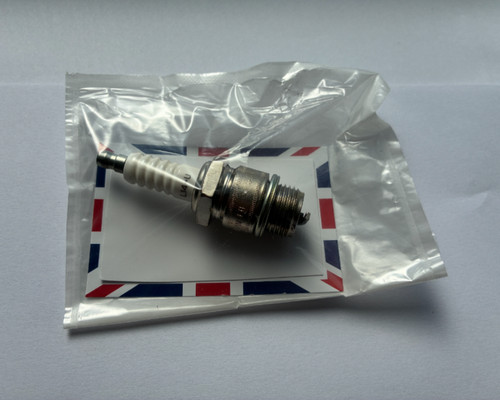 Outboard engine spark plud - spark,