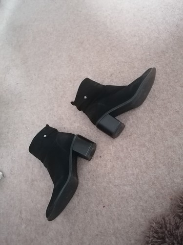 Suede shoes size used - suede,