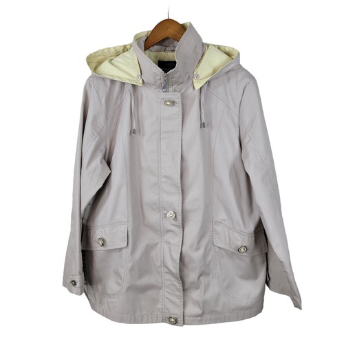 Mackintosh mid weight zip - mackintosh, mid-weight